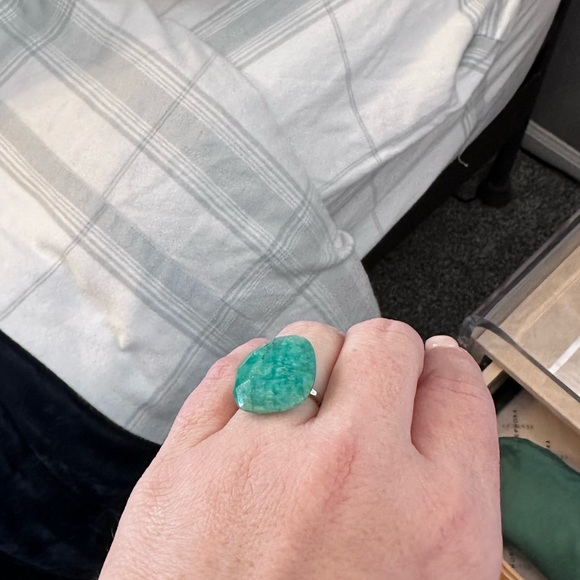 Polished Stone Cocktail Ring - Picture 5 of 7